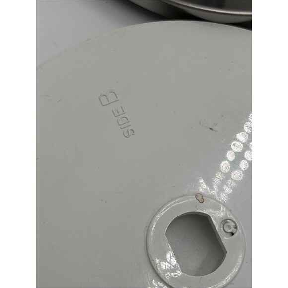 8 Piece Cuisinart Food Processor Replacement DLC-7 Disc Set DLC-070 Original Box - Picture 4 of 11